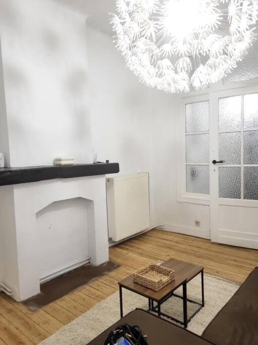Appartement Style Haussmannien 1 Bedroom Bruxelles Exterior foto